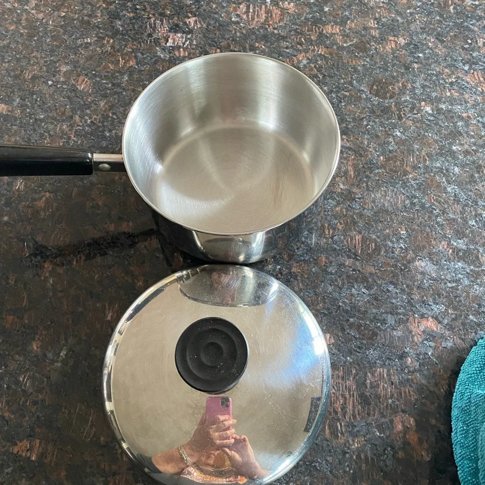 1 Revere Ware 1 Quart Stainless Steel Pan